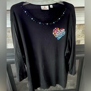 Quacker Factory 2X jeweled heart & embellished 3/4 sleeve black top EUC